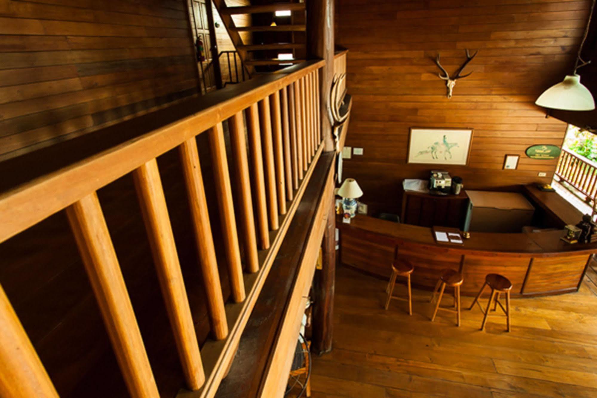 Riverhouse Resort Mae Sariang Exterior foto